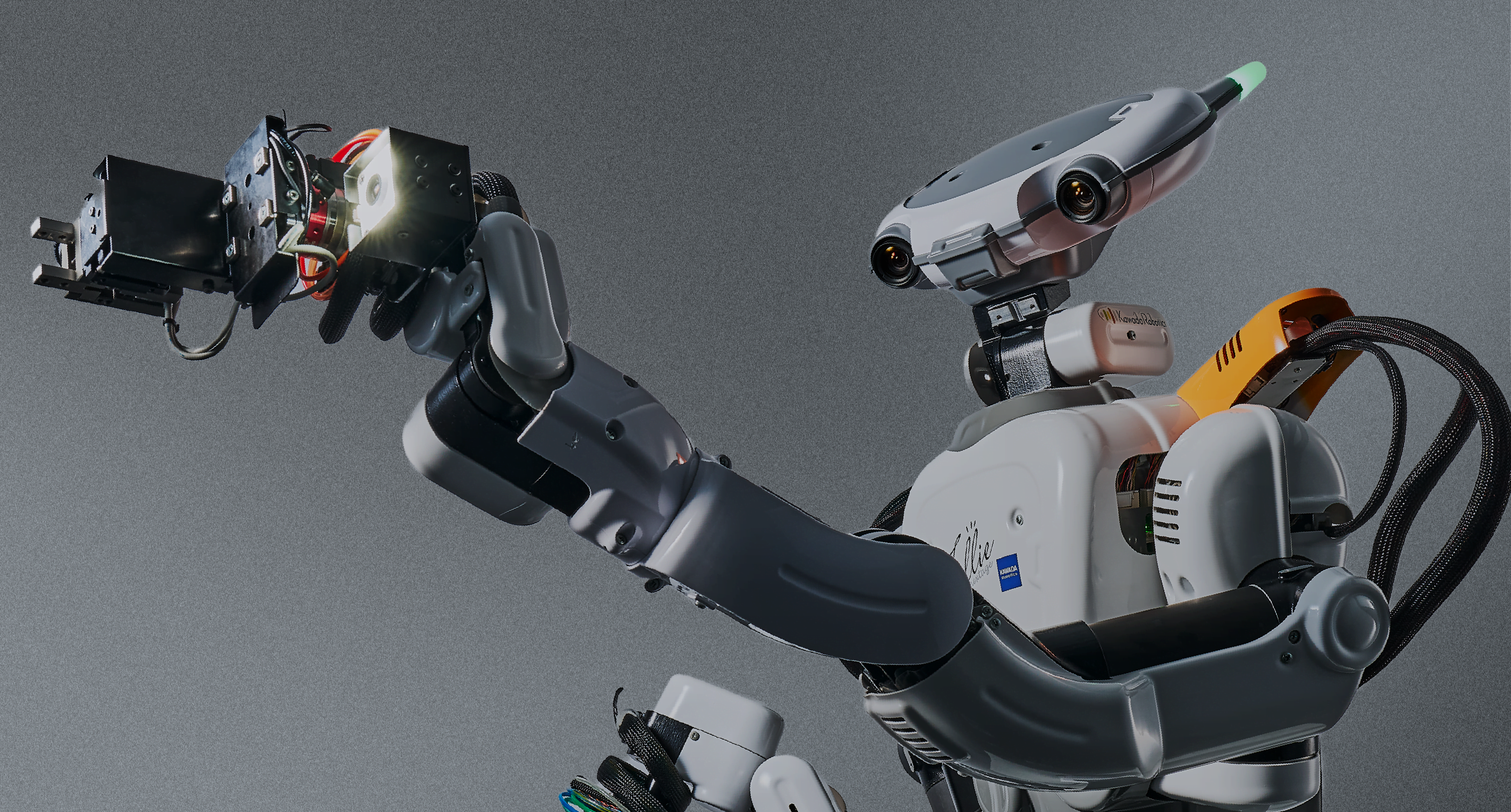 Двурукие роботы Kawada Robotics