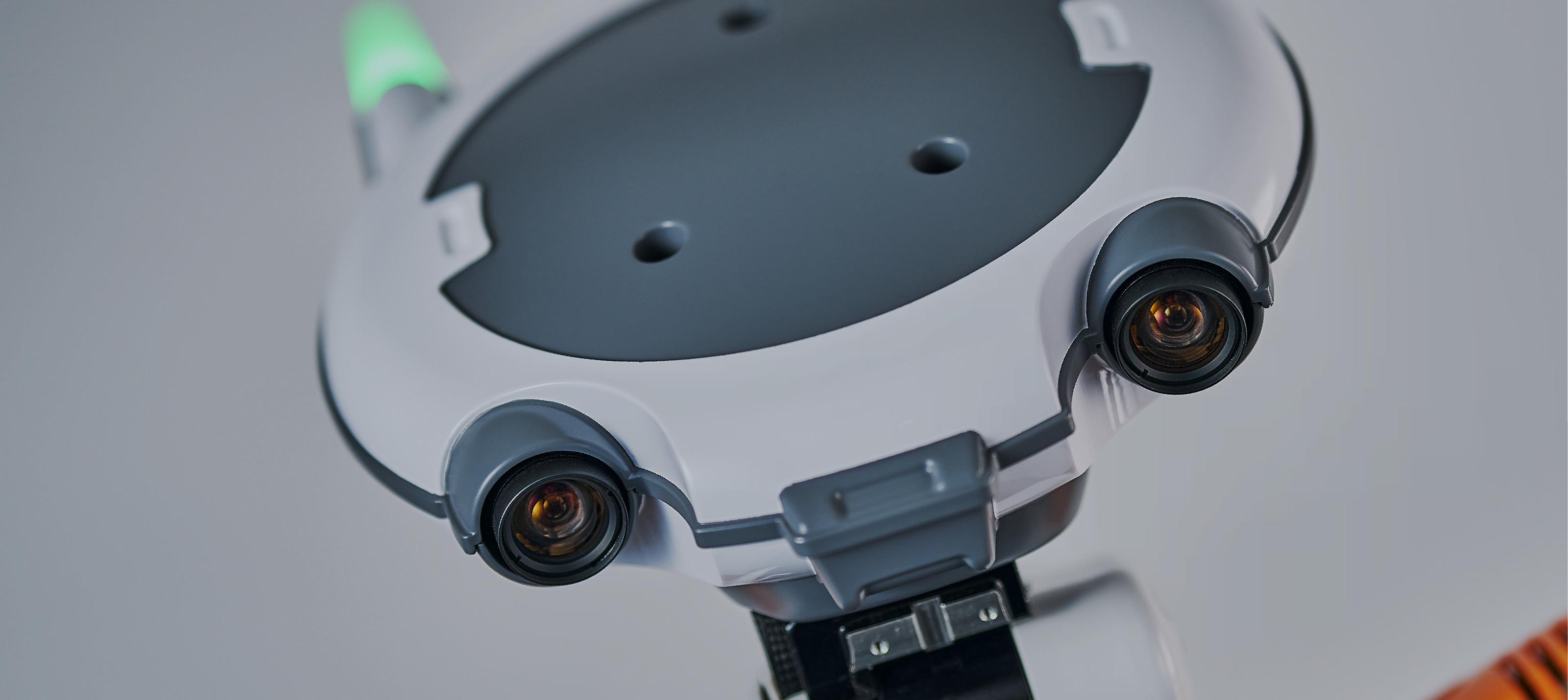 Двурукие роботы Kawada Robotics
