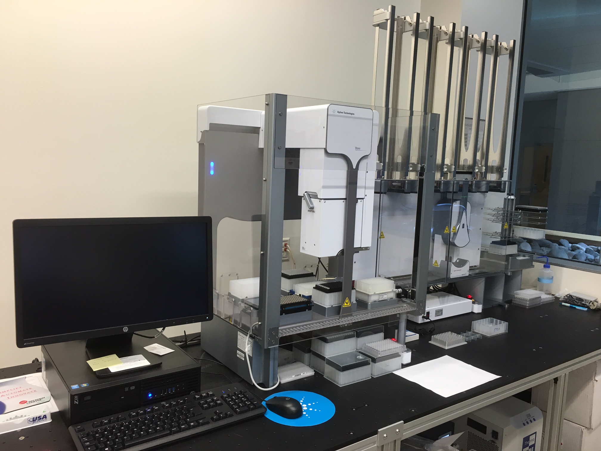 Робот Agilent Technologies Agilent Bravo