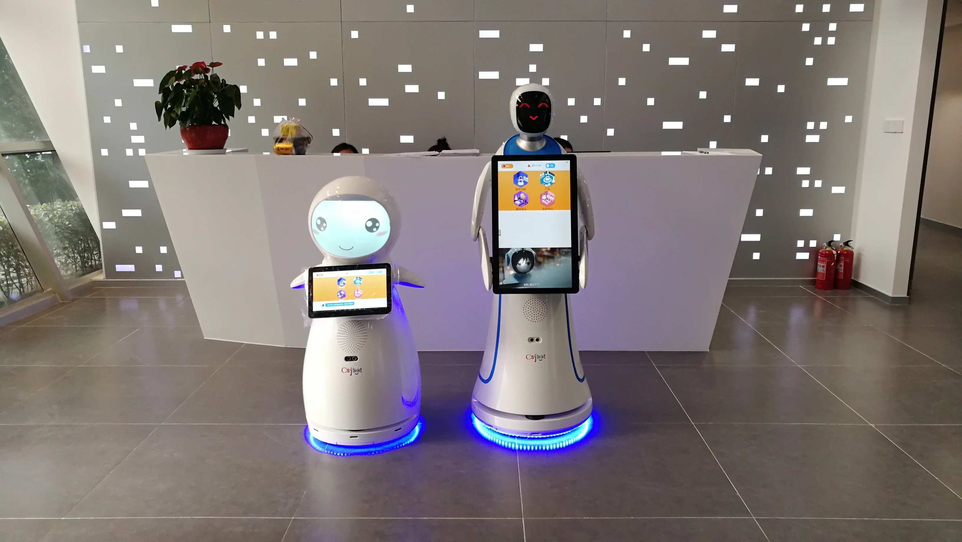 Робот apic.ai Monitor