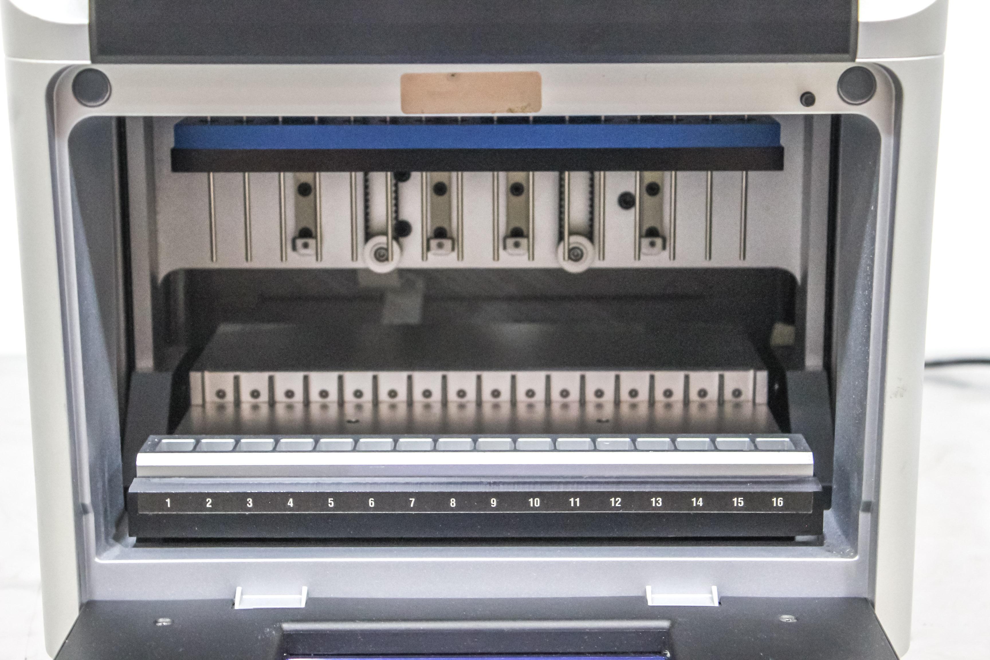 Робот Promega Maxwell RSC 48