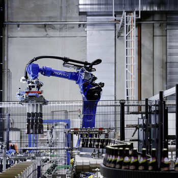 Робот Yaskawa GP600