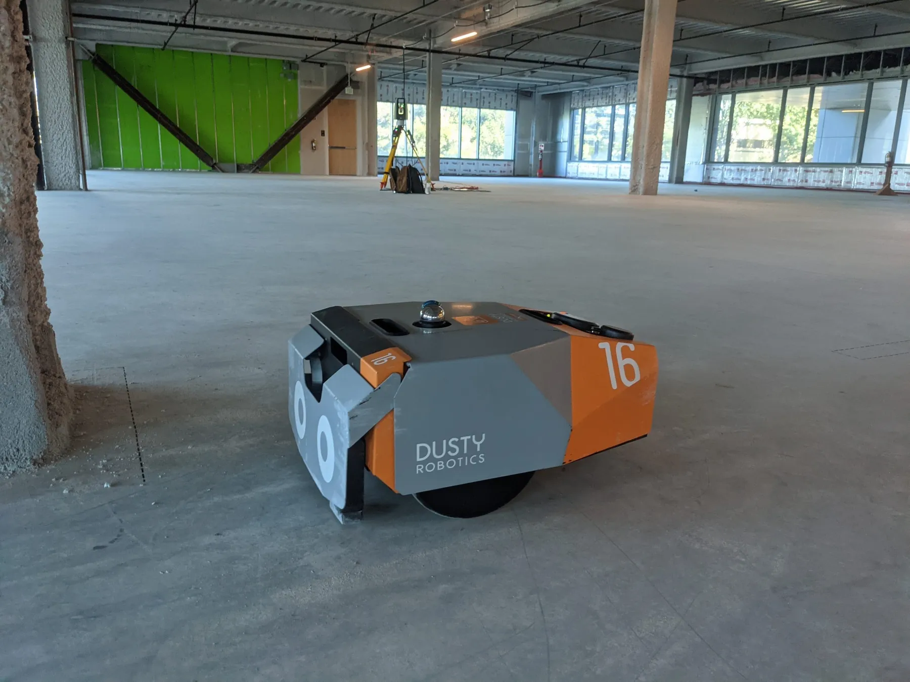 Робот Dusty Dusty Robotics FieldPrinter 2