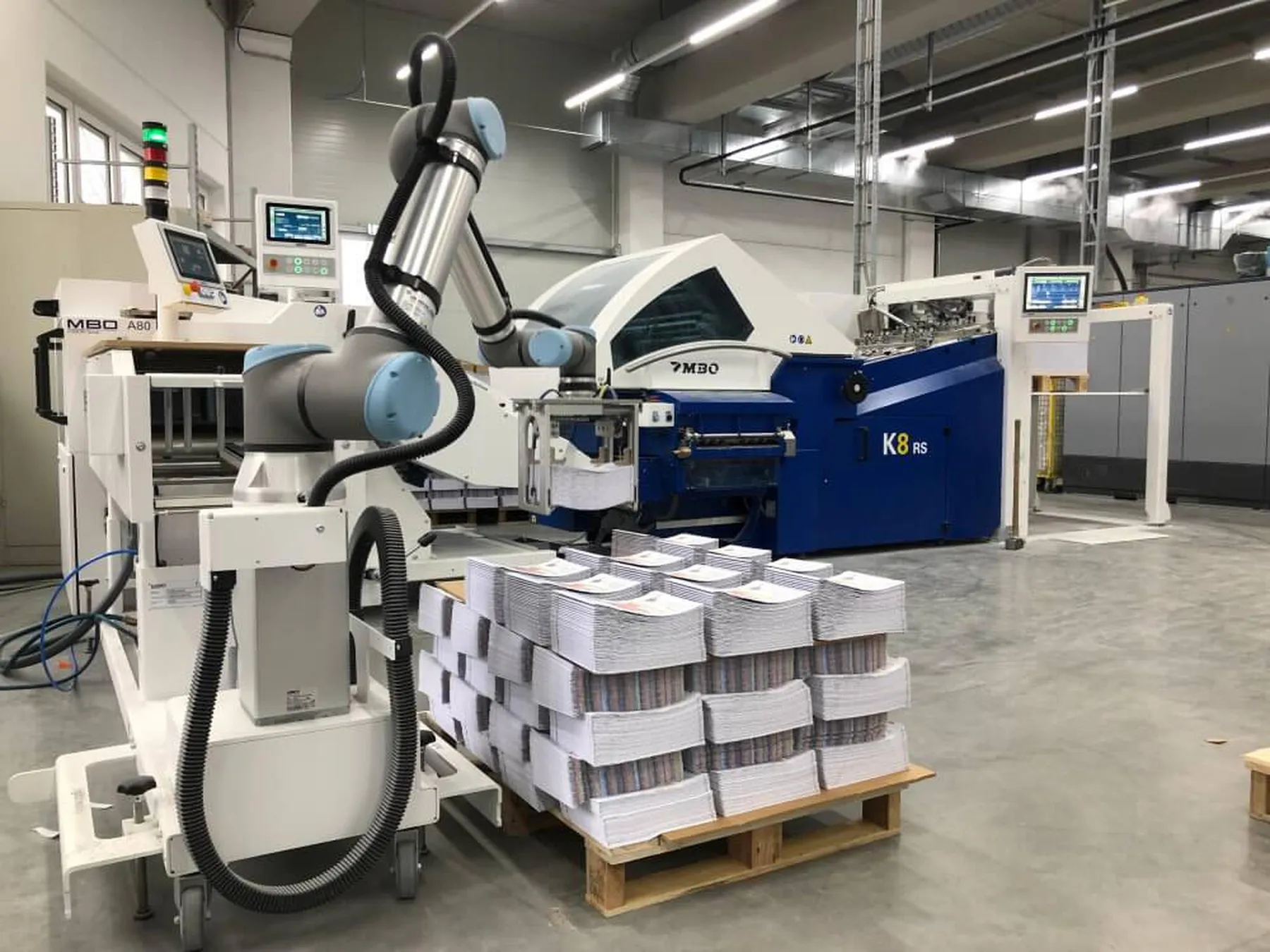 Робот Universal Robots Universal Robots UR16e