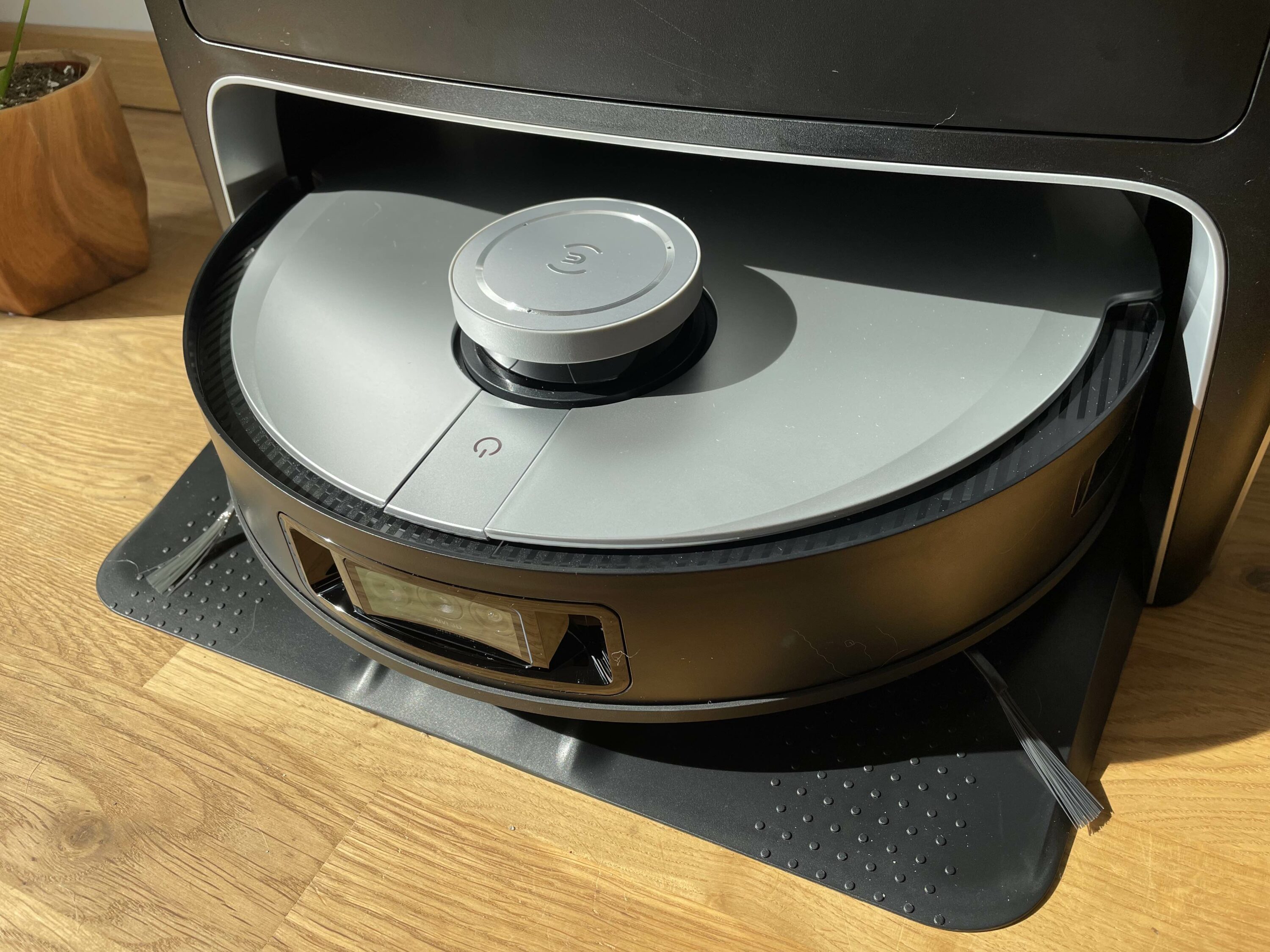 Deebot X1 Omni Ecovacs — фото 3