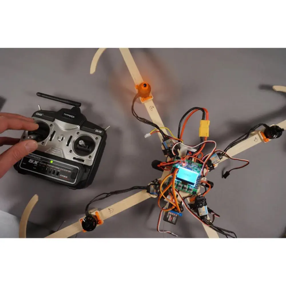 MD2 Drone Building Set w/ Radio & Charger — фото 4