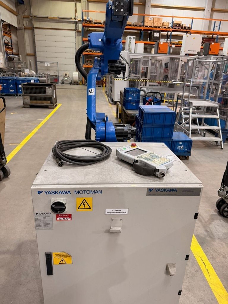 Робот Yaskawa MOTOMAN-MH6