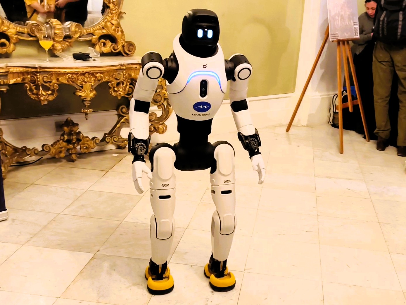 agibot x2 - humanoider roboter — фото 6