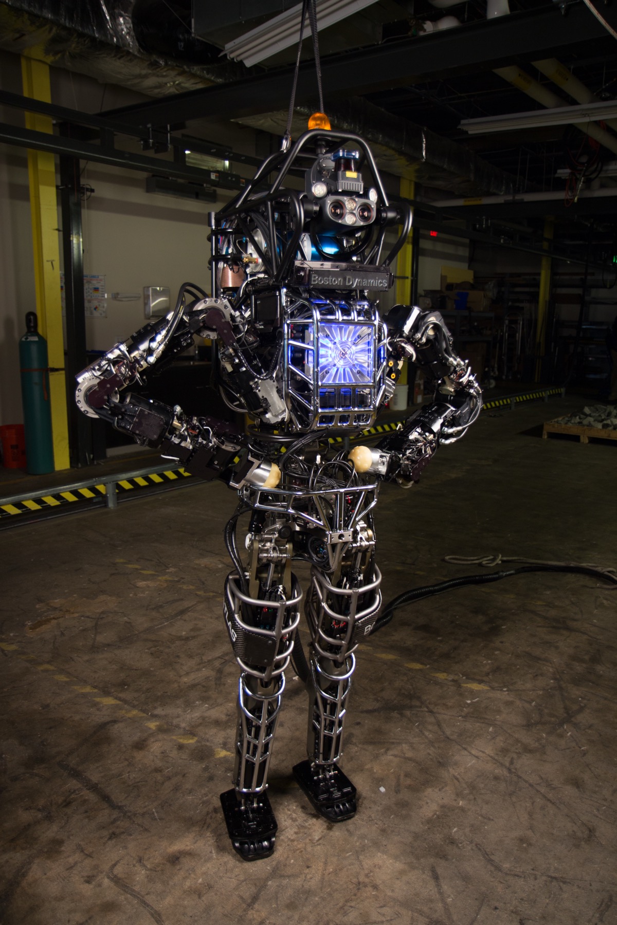 Робот Boston Dynamics Atlas 2024