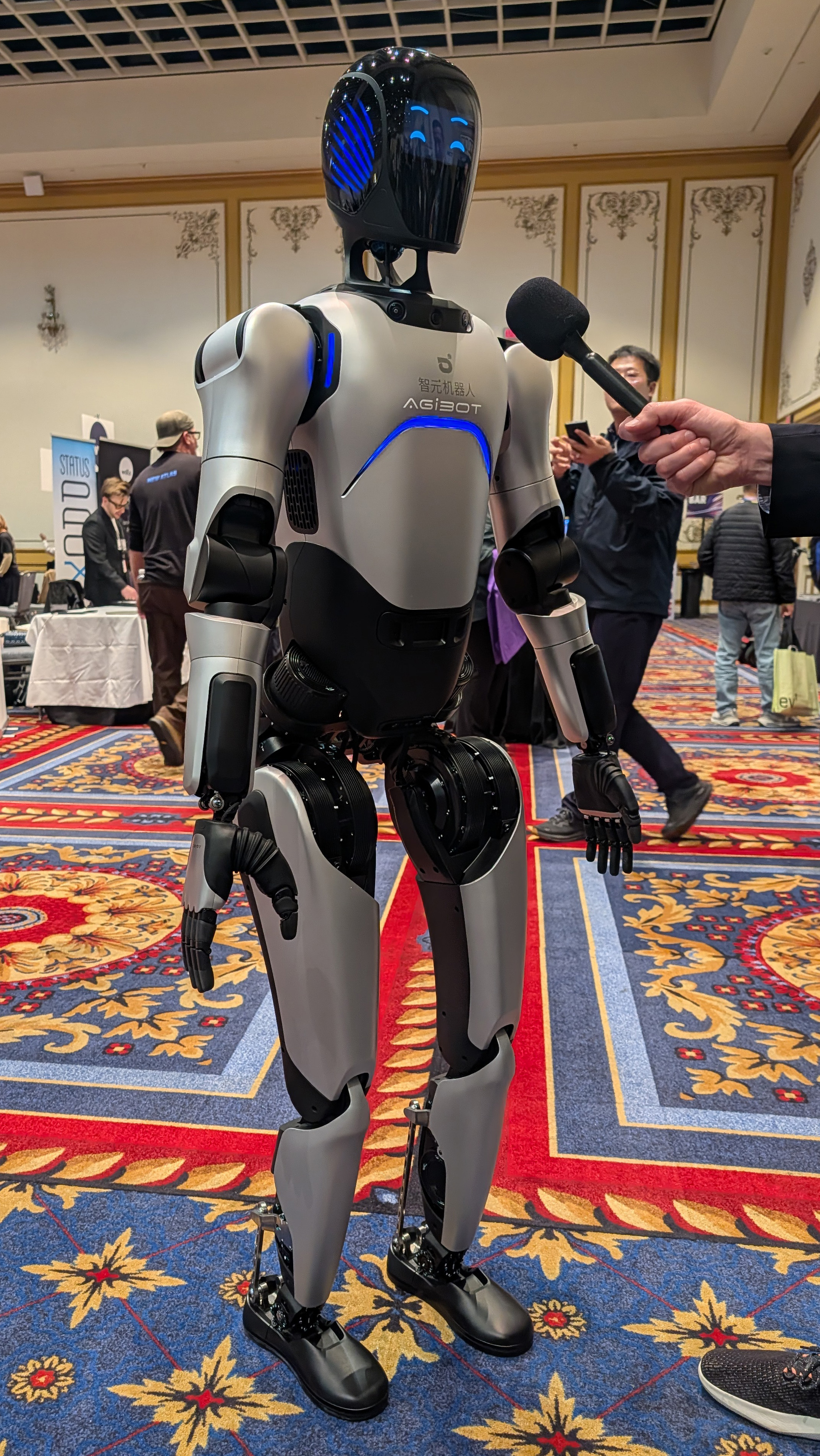 agibot a3 - humanoider roboter — фото 2