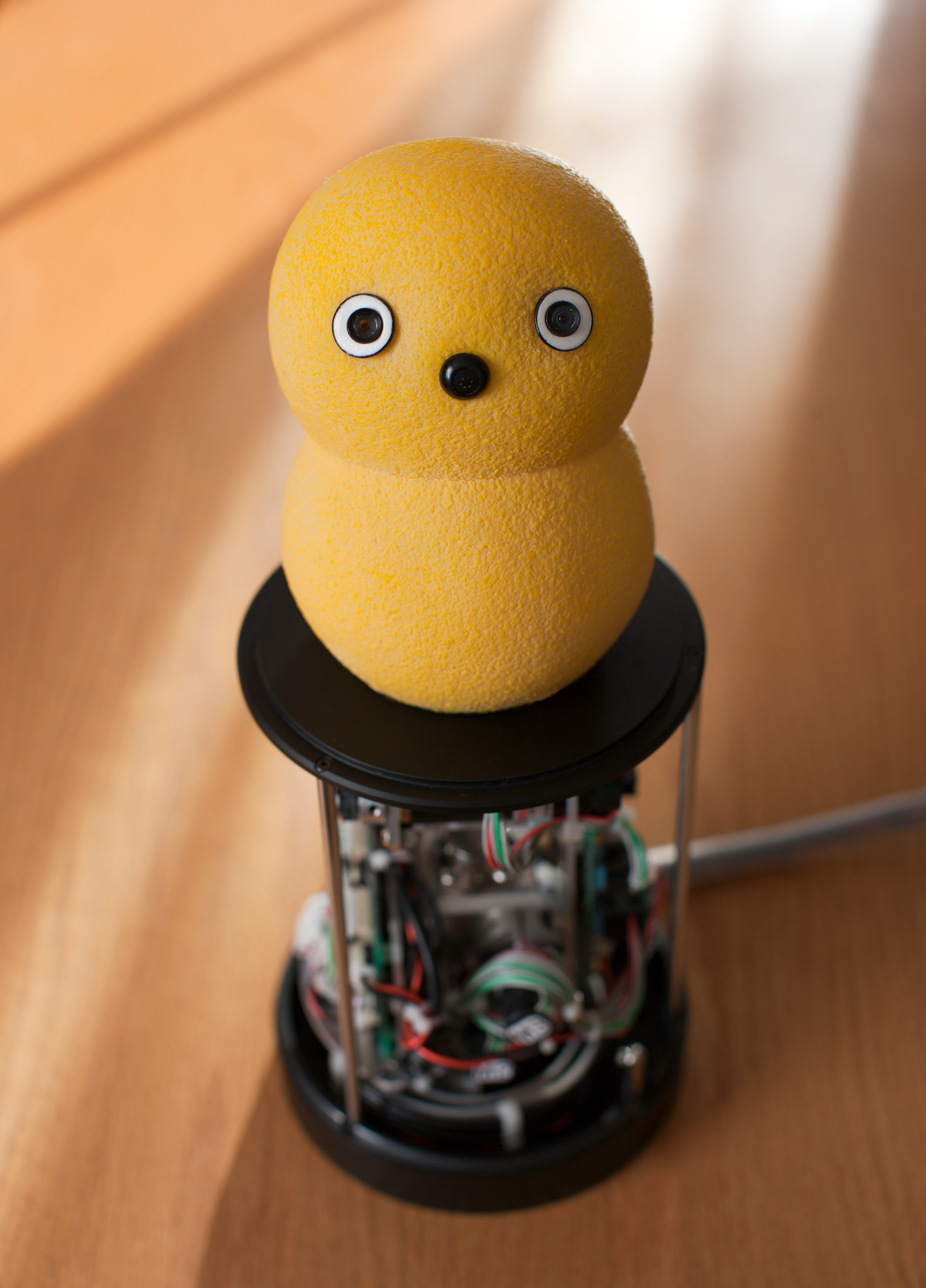 Робот BeatBots Keepon