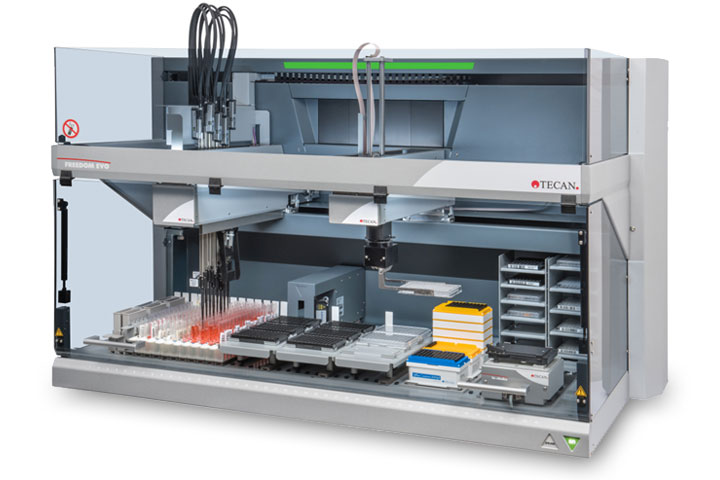 Робот Tecan Freedom EVO 200