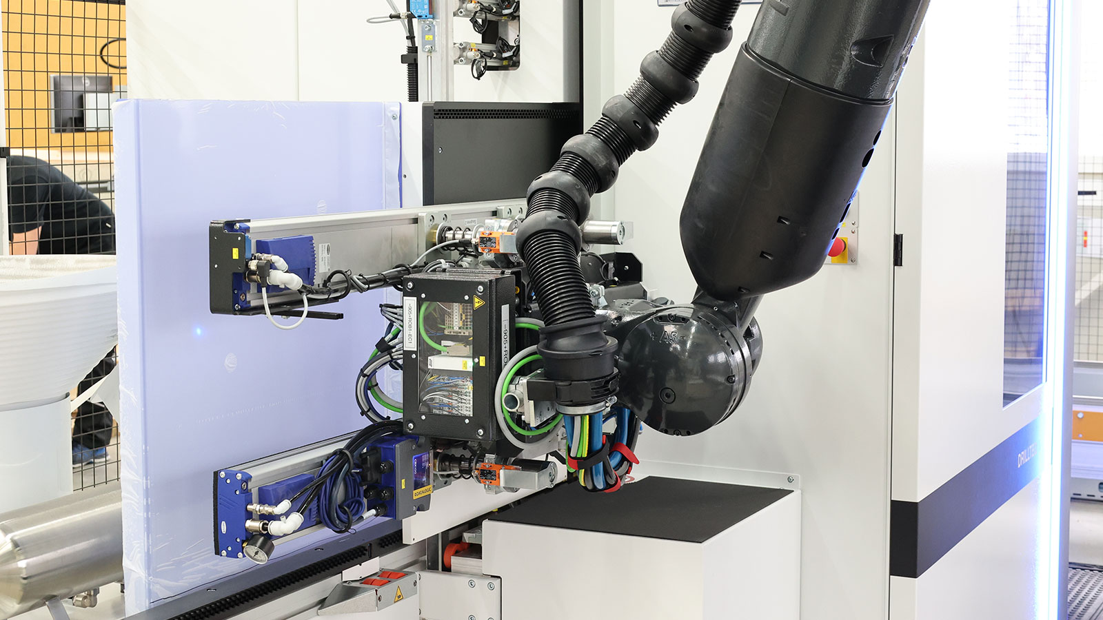 Робот HOMAG FEEDBOT D-300