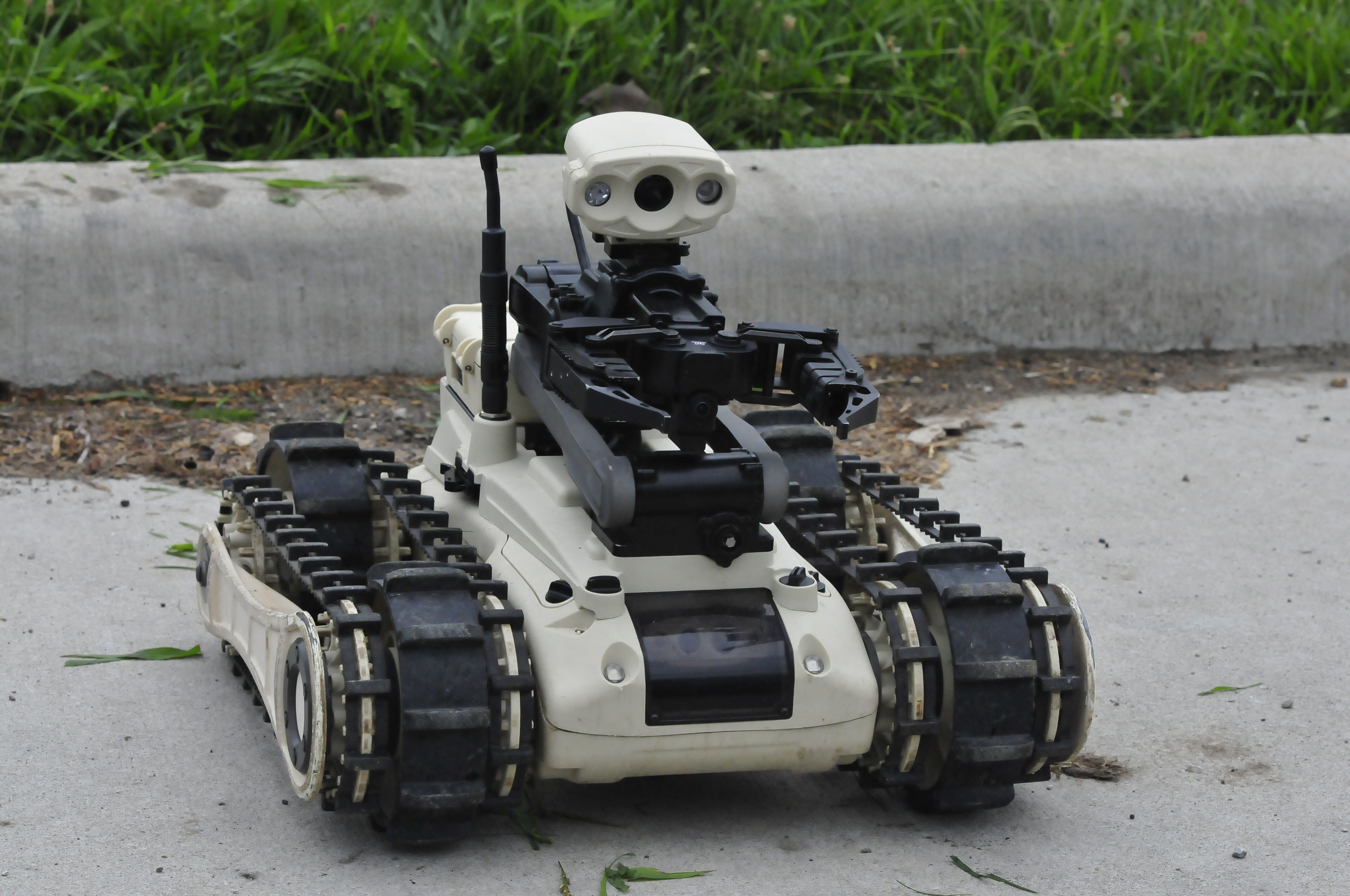 Робот Roboteam MTGR