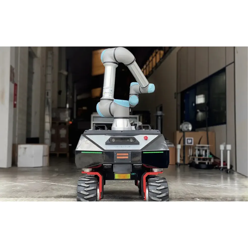 Robotnik RB-VOGUI+ All Terrain Mobile Manipulator Robot (Industrial) — фото 5