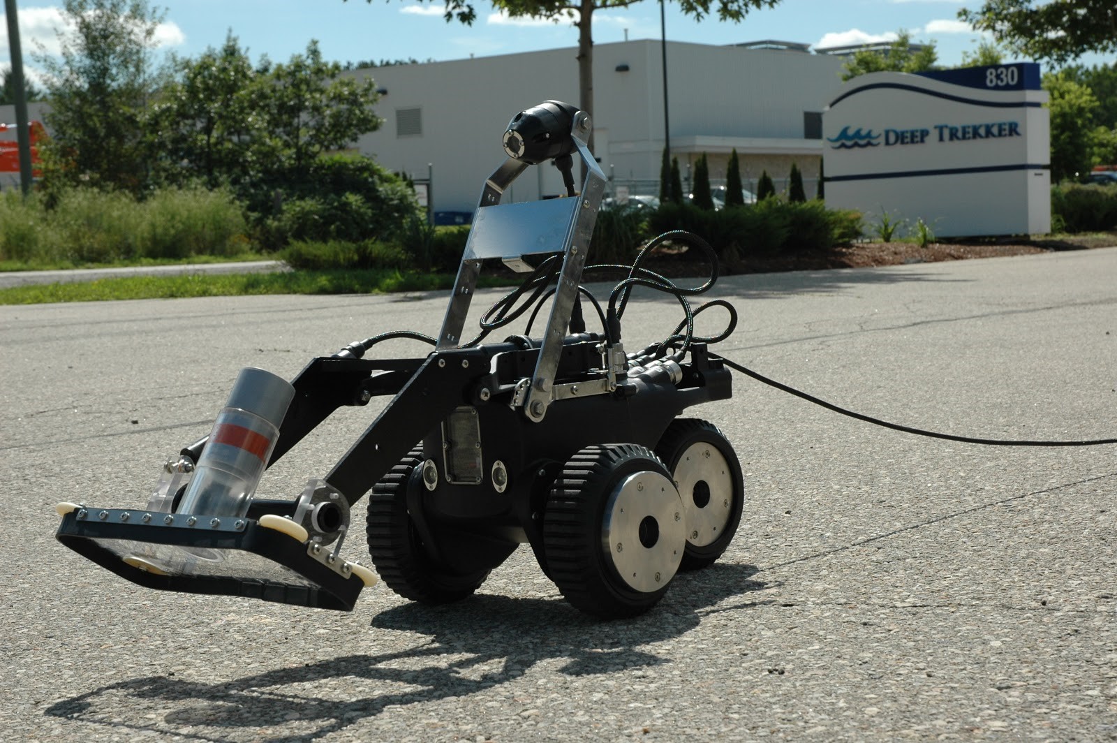 Deep Trekker UTILITY CRAWLER BASE PACKAGE — фото 2