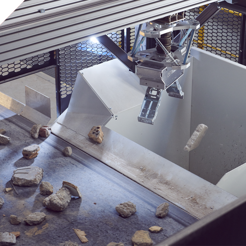 Робот ZenRobotics Heavy Picker