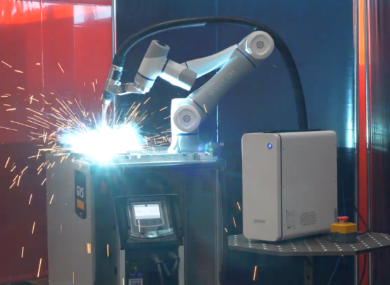 DOBOT All-In-One welding solution — фото 6